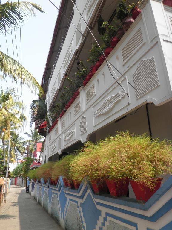 Dream Catcher Home Stay Kochi Ngoại thất bức ảnh