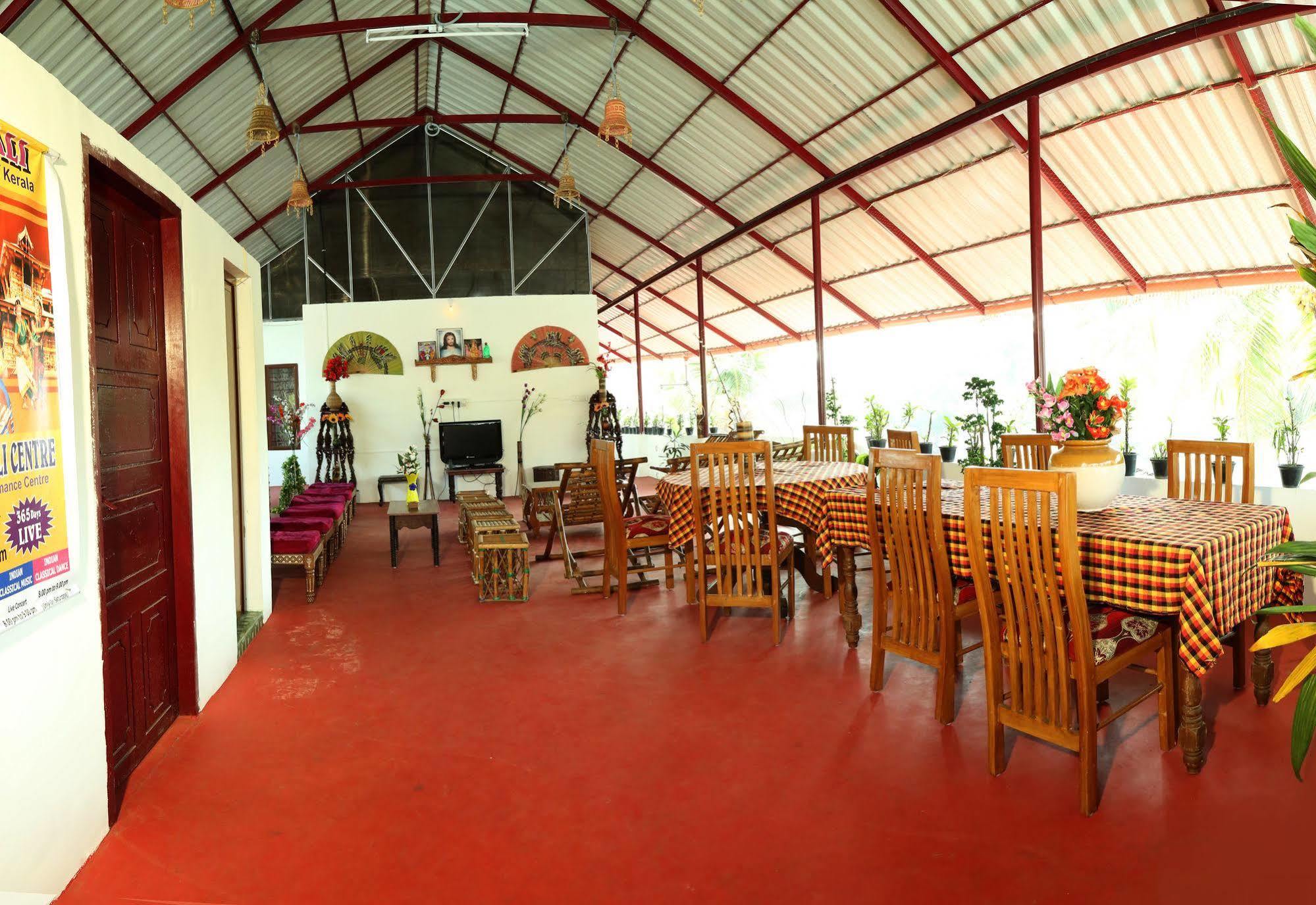 Dream Catcher Home Stay Kochi Ngoại thất bức ảnh